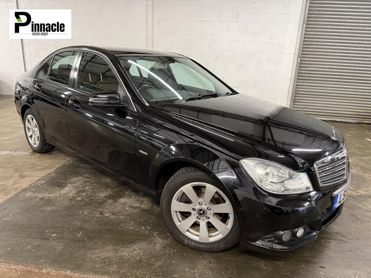 Used Mercedes-Benz C Class 2012 for sale - 76830450: Photo 1
