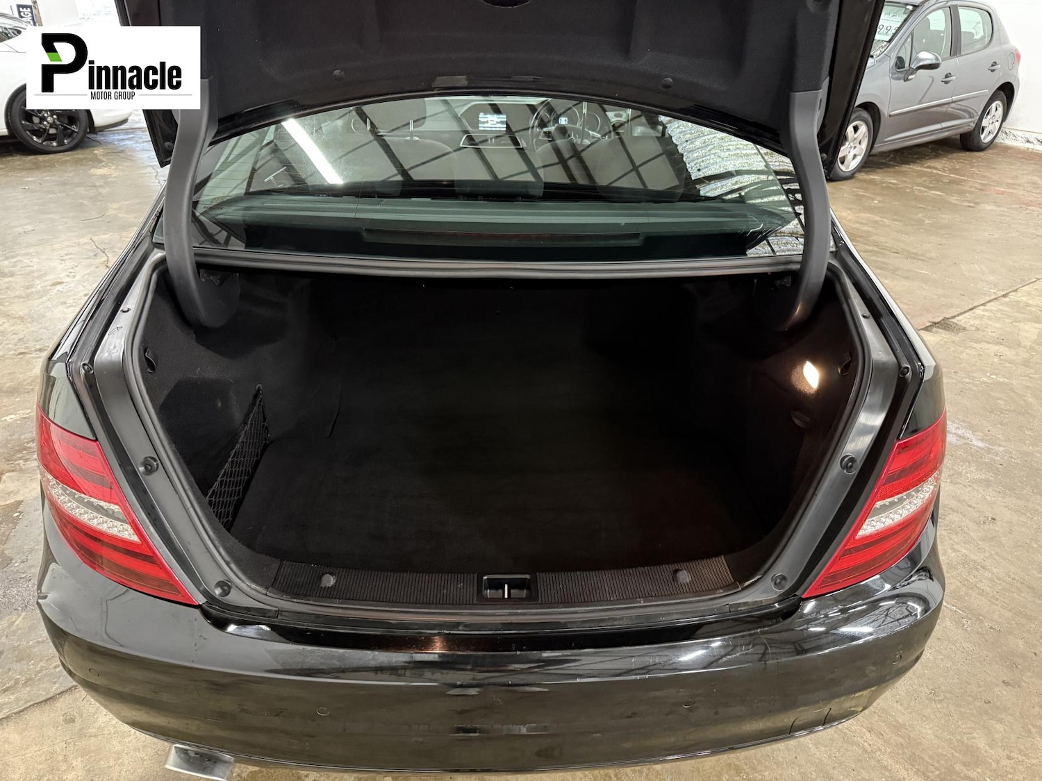 Used Mercedes-Benz C Class 2012 for sale - 76830450: Photo 16