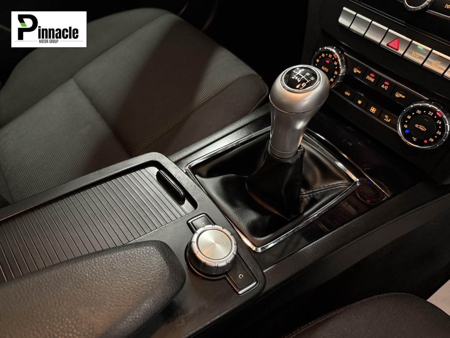 Used Mercedes-Benz C Class 2012 for sale - 76830450: Photo 24