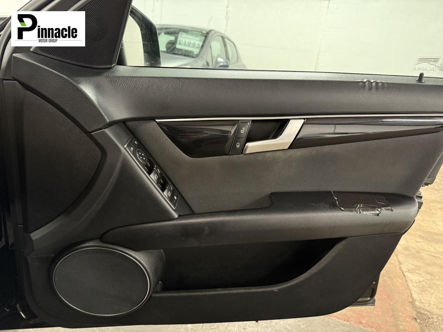 Used Mercedes-Benz C Class 2012 for sale - 76830450: Photo 27