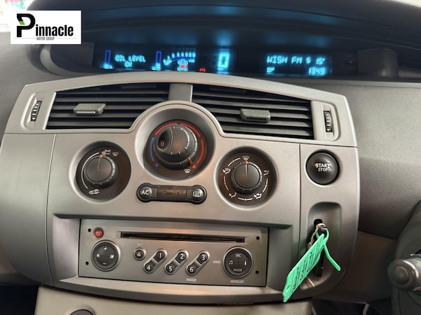 Used Renault Scenic 2007 for sale - 76209526: Photo 10
