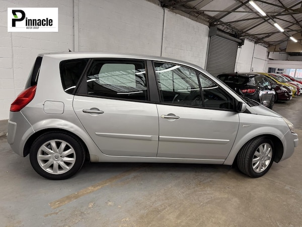 Used Renault Scenic 2007 for sale - 76209526: Photo 9