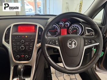 Used Vauxhall Astra 2013 for sale - 78873875: Photo