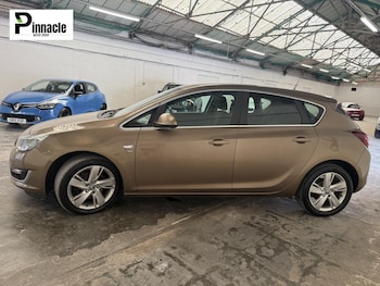 Used Vauxhall Astra 2013 for sale - 78873875: Photo