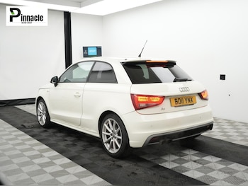 Used Audi A1 2011 for sale - 76726192: Photo
