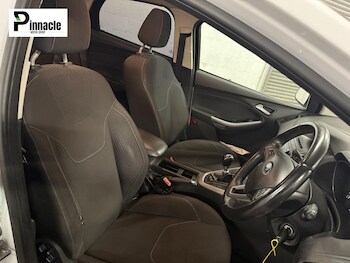 Used Ford Focus 2015 for sale - 76467834: Photo