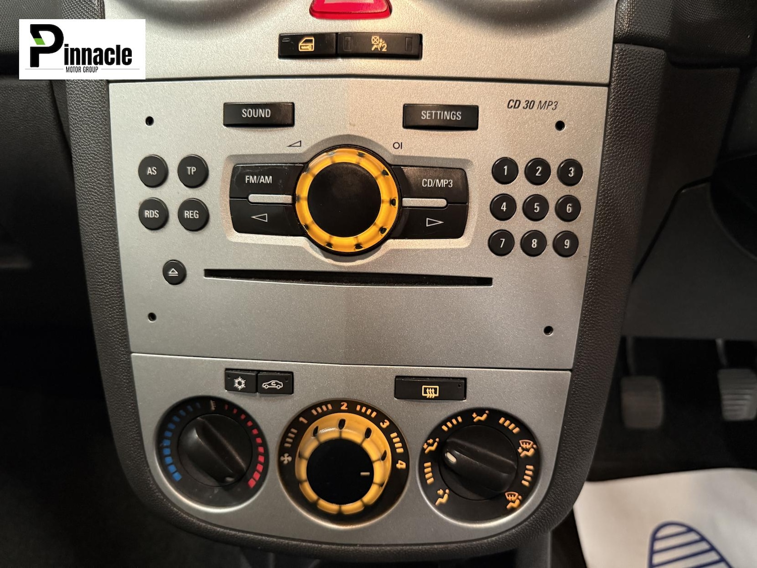 Used Vauxhall Corsa 2010 for sale - 75922878: Photo 19