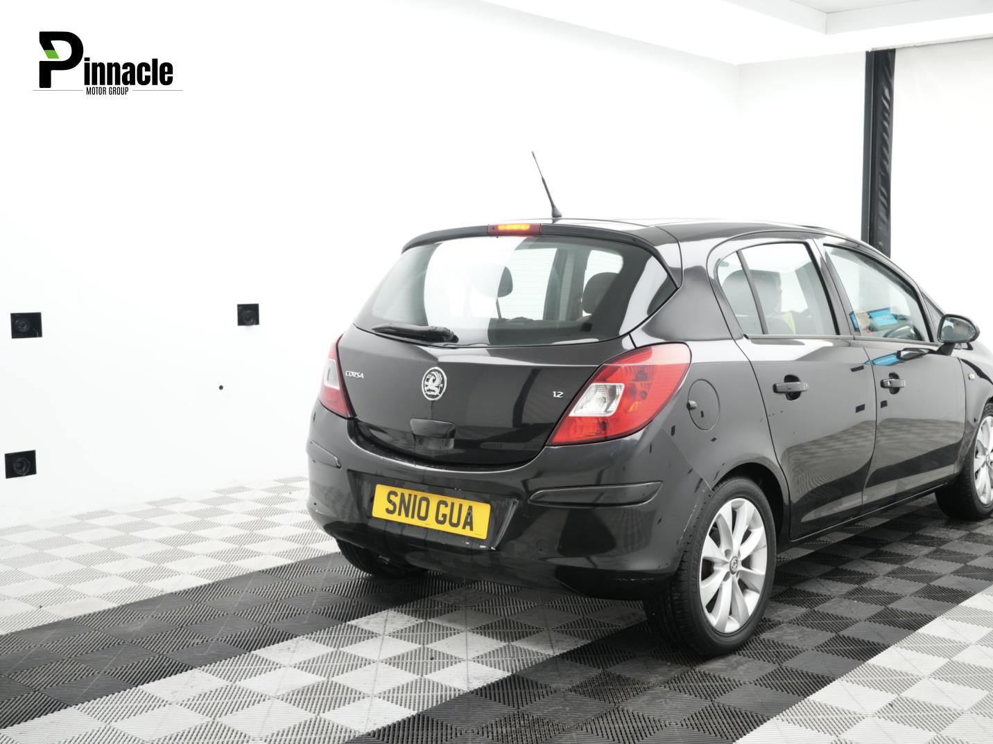 Used Vauxhall Corsa 2010 for sale - 75922878: Photo 3