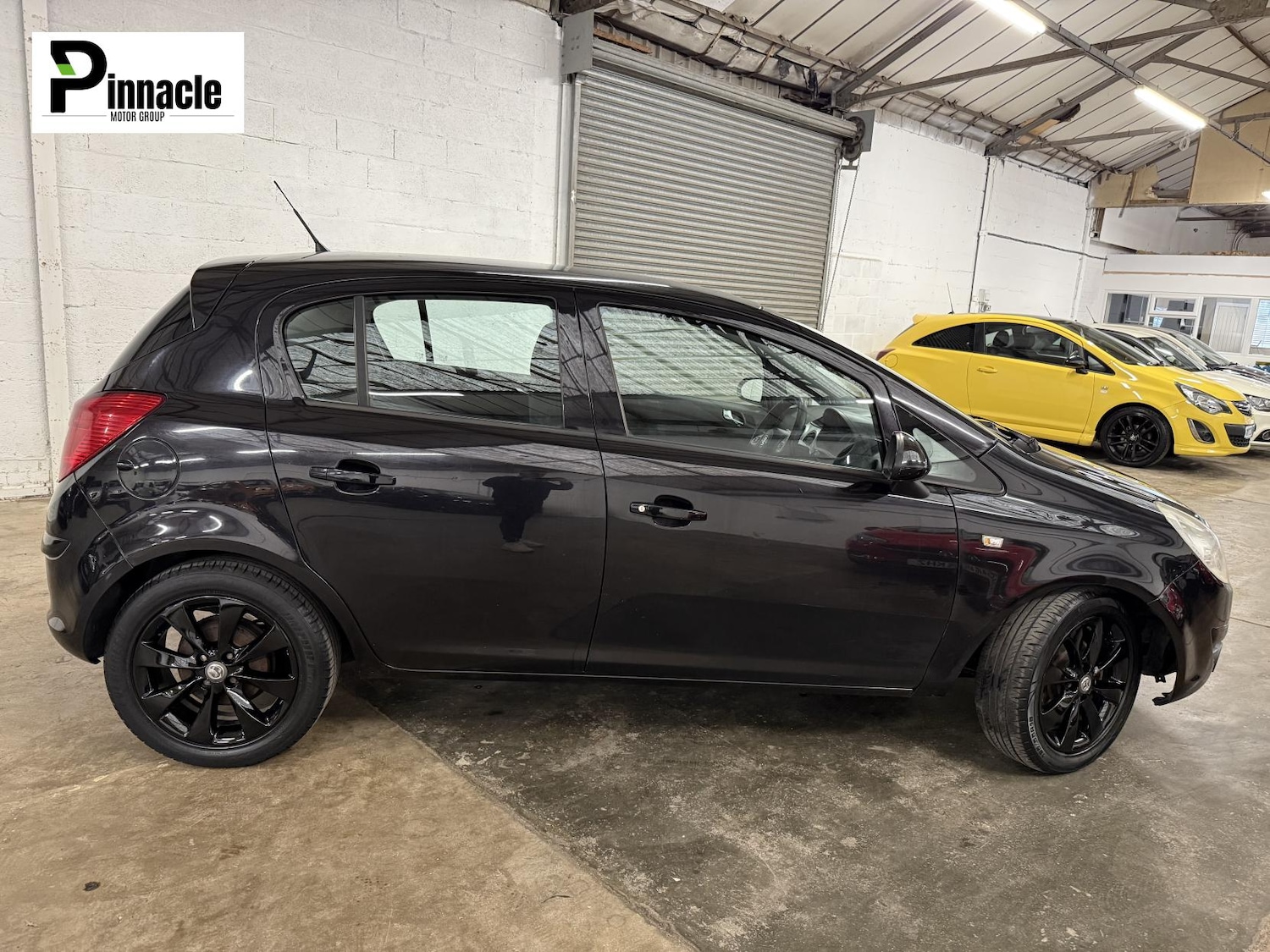 Used Vauxhall Corsa 2010 for sale - 75922878: Photo 8