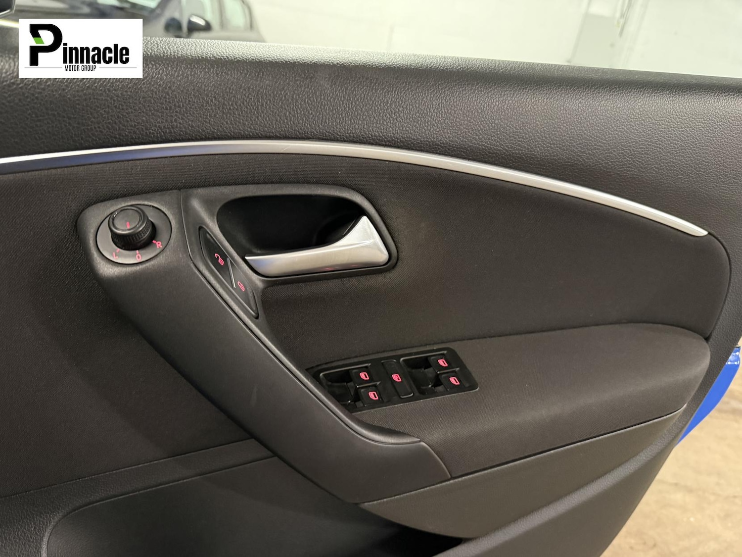 Used Volkswagen Polo 2015 for sale - 76975381: Photo 22