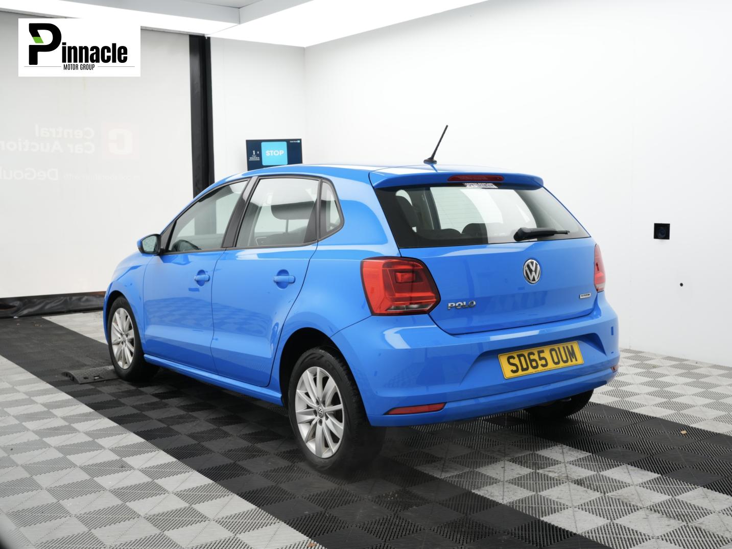 Used Volkswagen Polo 2015 for sale - 76975381: Photo 3