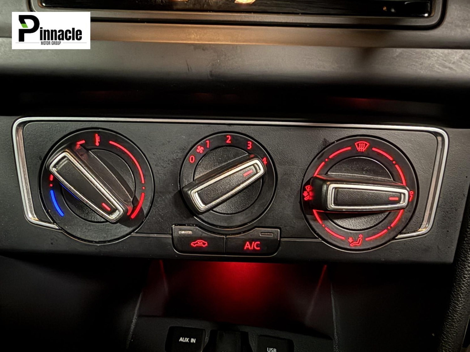 Used Volkswagen Polo 2015 for sale - 76975381: Photo 30