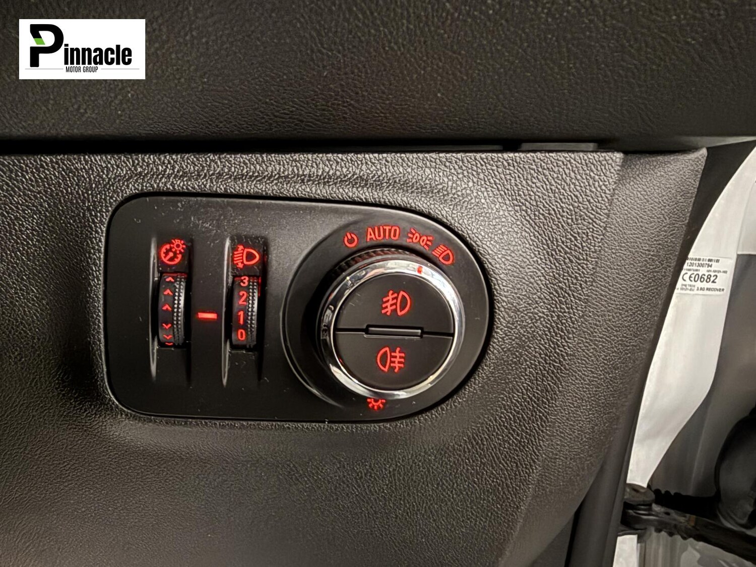 Used Vauxhall Corsa 2018 for sale - 76722776: Photo 23