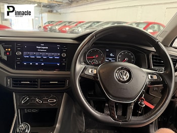 Used Volkswagen Polo 2018 for sale - 75487085: Photo