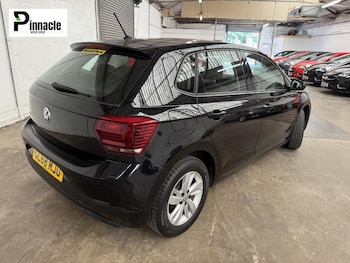 Used Volkswagen Polo 2018 for sale - 75487085: Photo