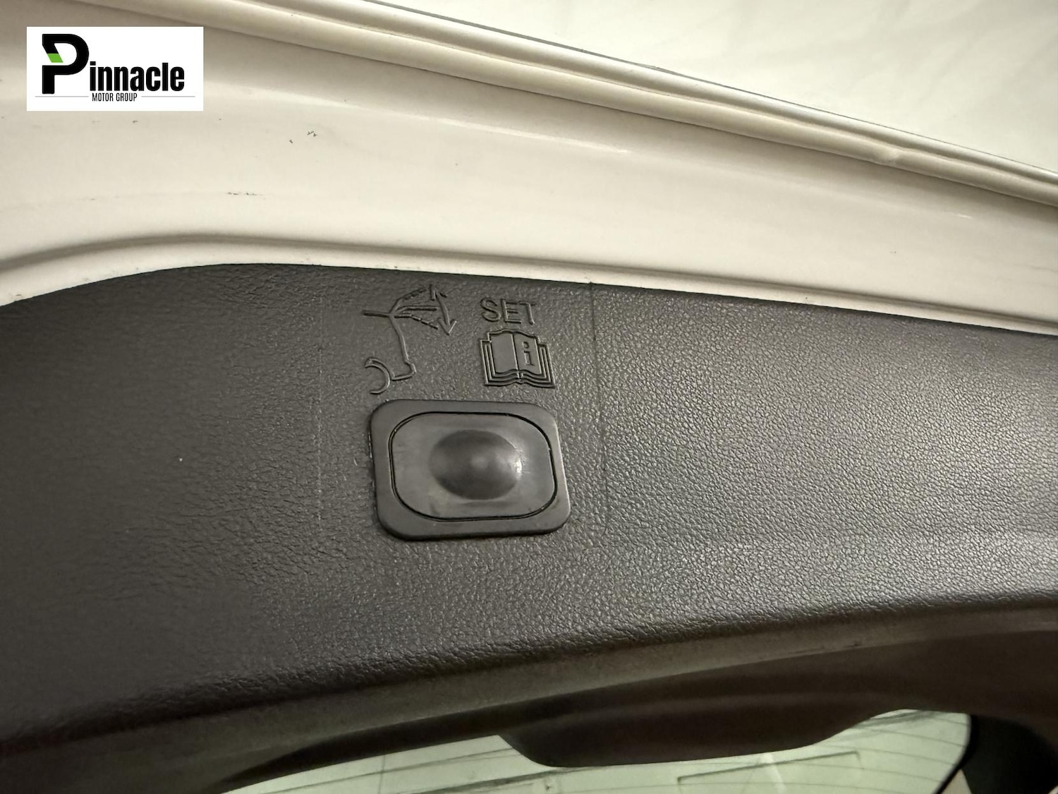 Used Ford Kuga 2014 for sale - 76595473: Photo 17