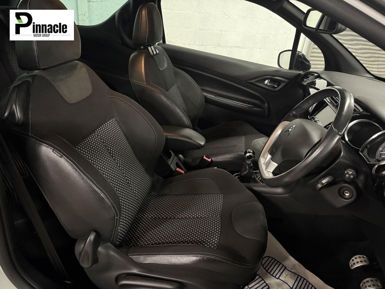 Used Citroen DS3 2010 for sale - 76726196: Photo 16