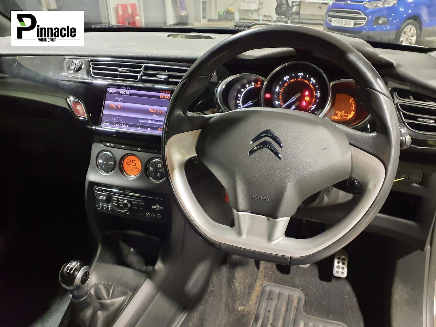 Used Citroen DS3 2010 for sale - 76726196: Photo 2