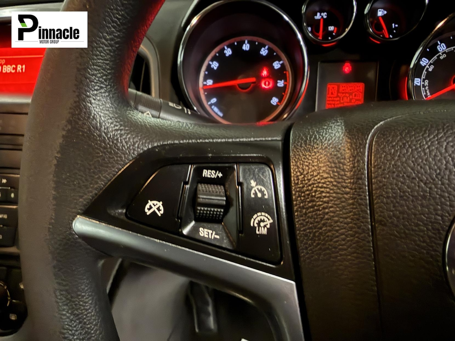 Used Vauxhall Astra 2014 for sale - 76975388: Photo 17