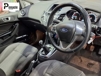 Used Ford Fiesta 2015 for sale - 78412522: Photo