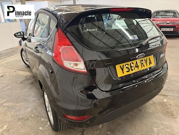 Used Ford Fiesta 2015 for sale - 78412522: Photo