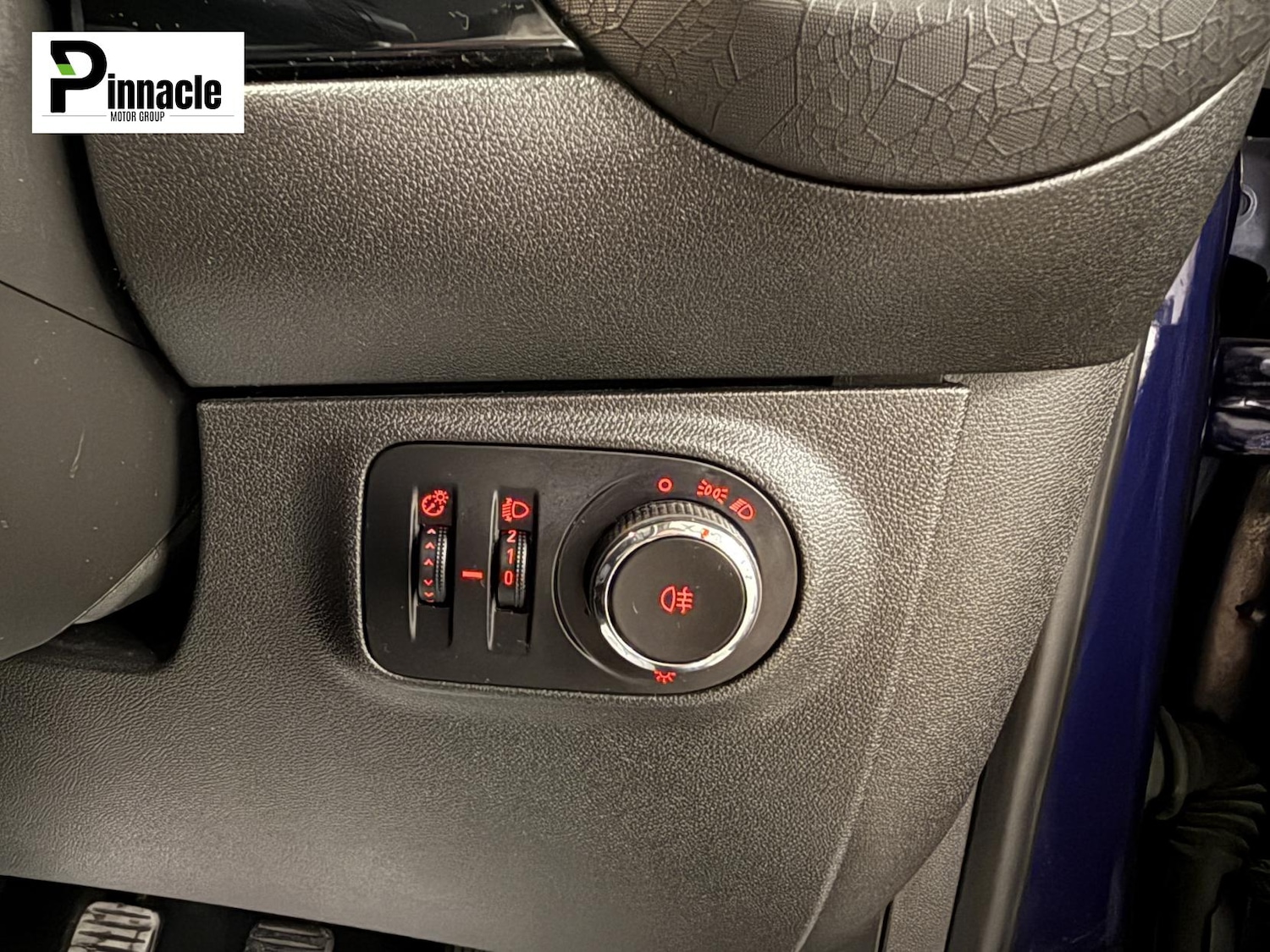 Used Vauxhall ADAM 2013 for sale - 76022763: Photo 18