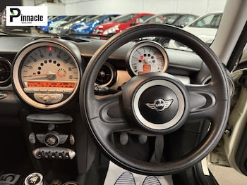 Used MINI Hatch 2010 for sale - 77339631: Photo