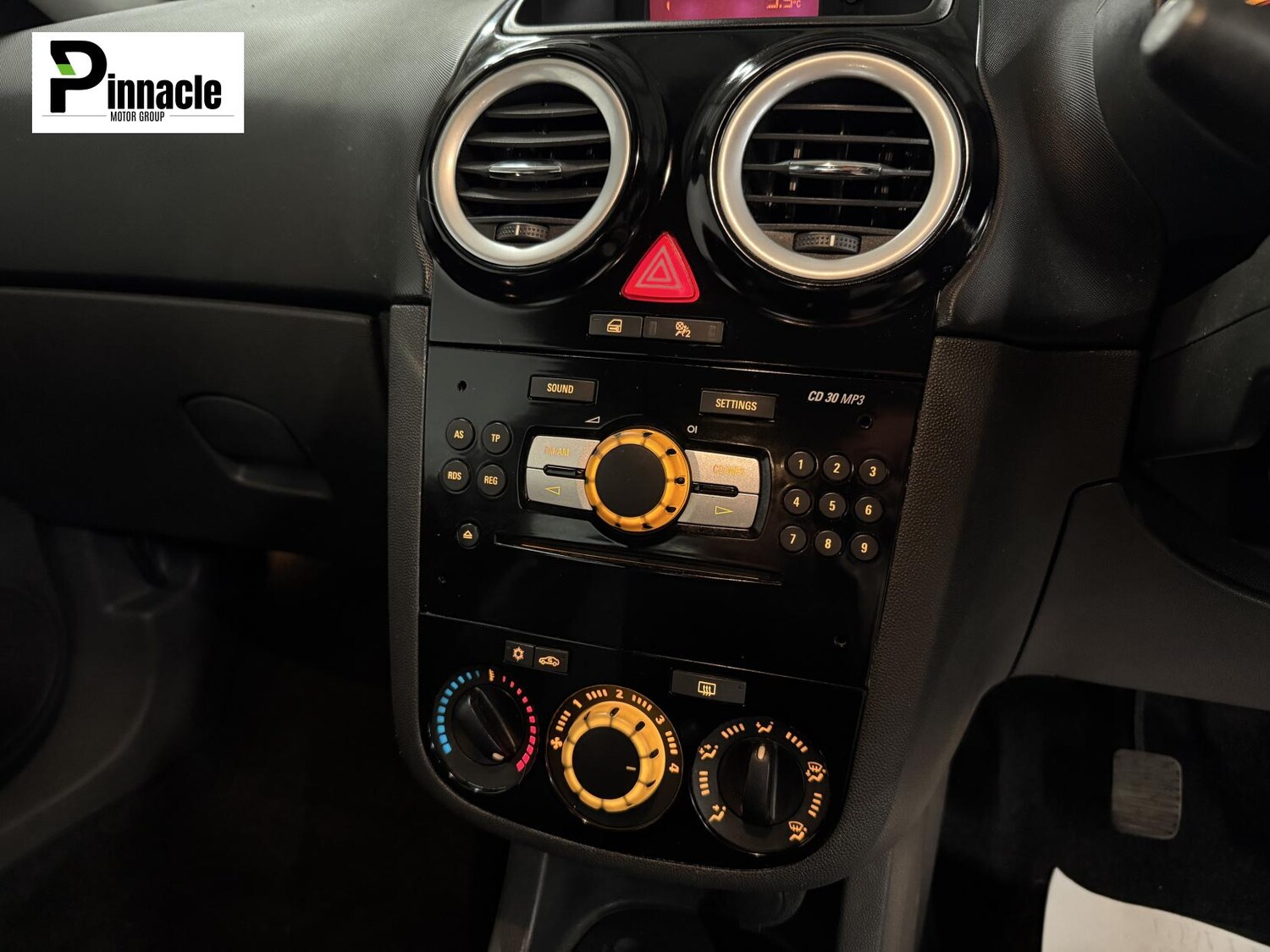 Used Vauxhall Corsa 2008 for sale - 76020171: Photo 18