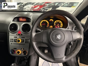 Used Vauxhall Corsa 2011 for sale - 77385614: Photo