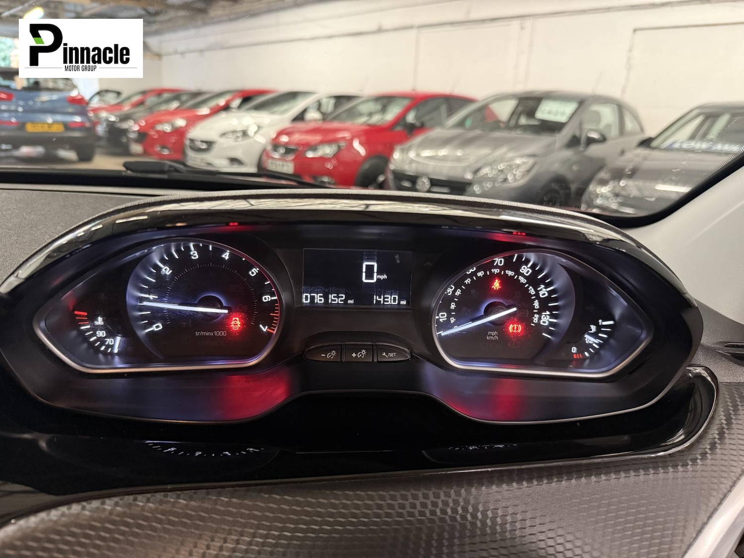 Used Peugeot 2008 2017 for sale - 76249975: Photo 16