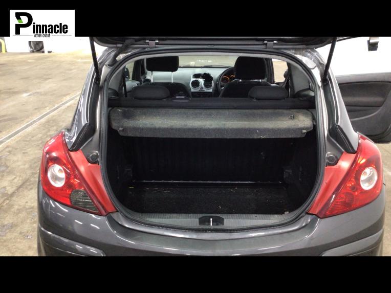 Used Vauxhall Corsa 2012 for sale - 77235607: Photo 5