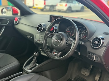 Used Audi A1 2011 for sale - 78656678: Photo