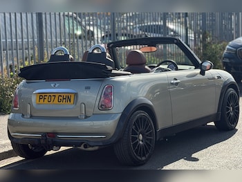 Used MINI Convertible 2007 for sale - 79622887: Photo
