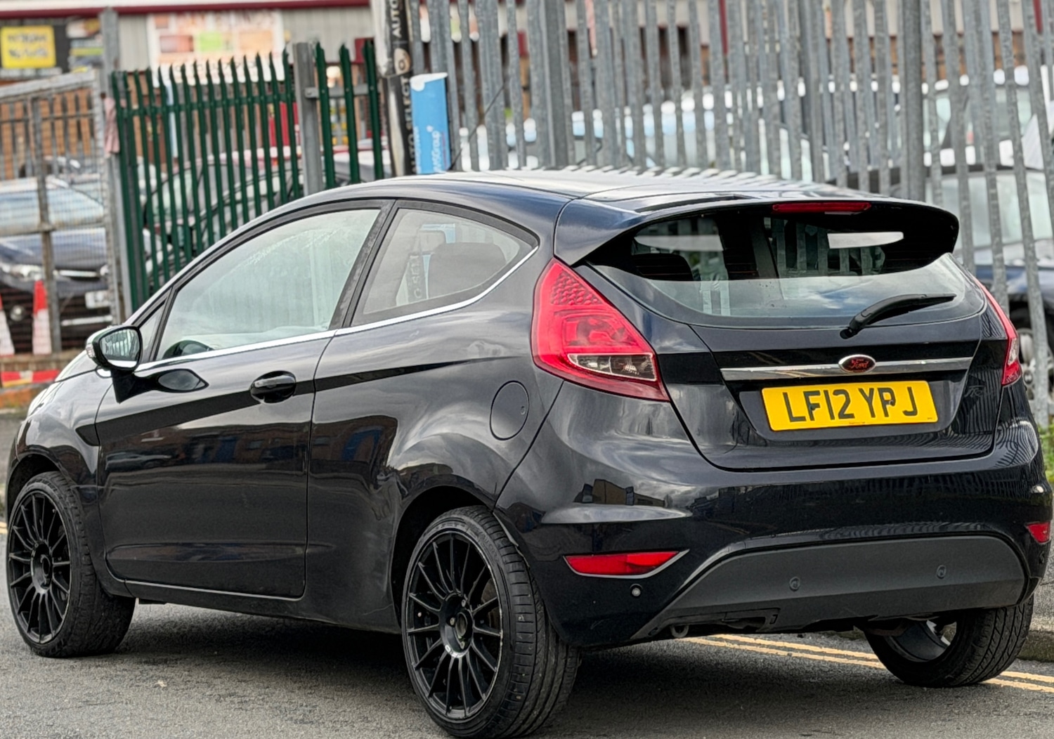 Used Ford Fiesta 2012 for sale - 76519267: Photo 3