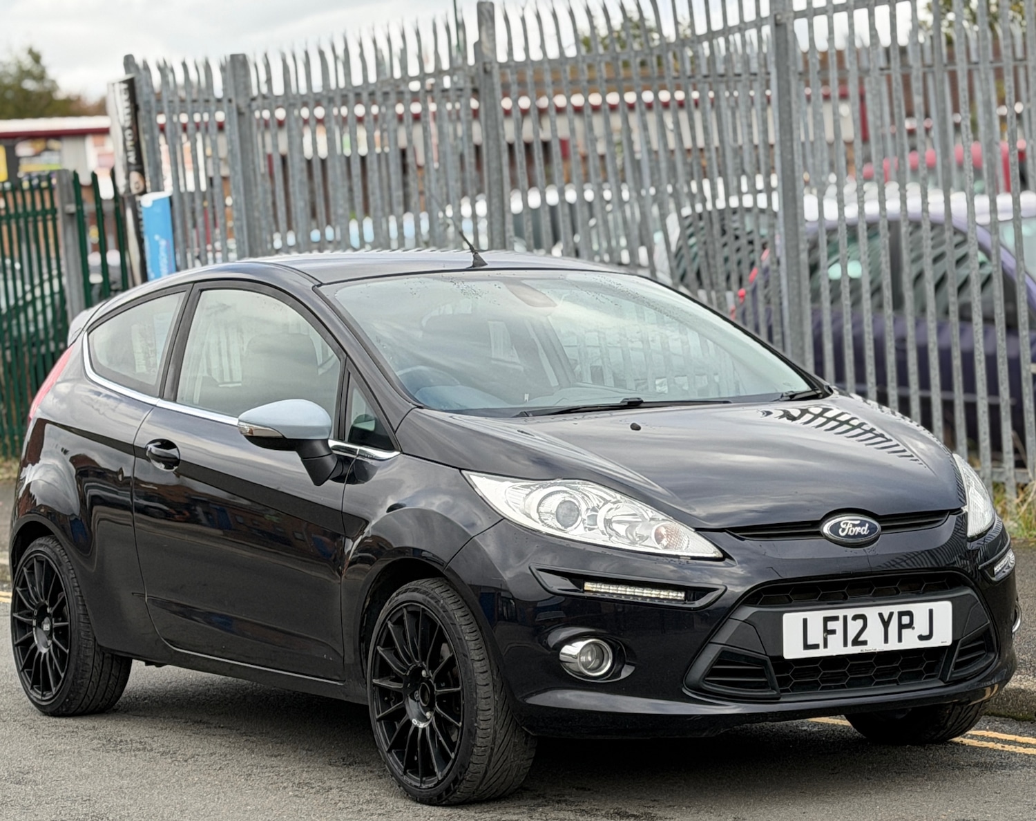 Used Ford Fiesta 2012 for sale - 76519267: Photo 4