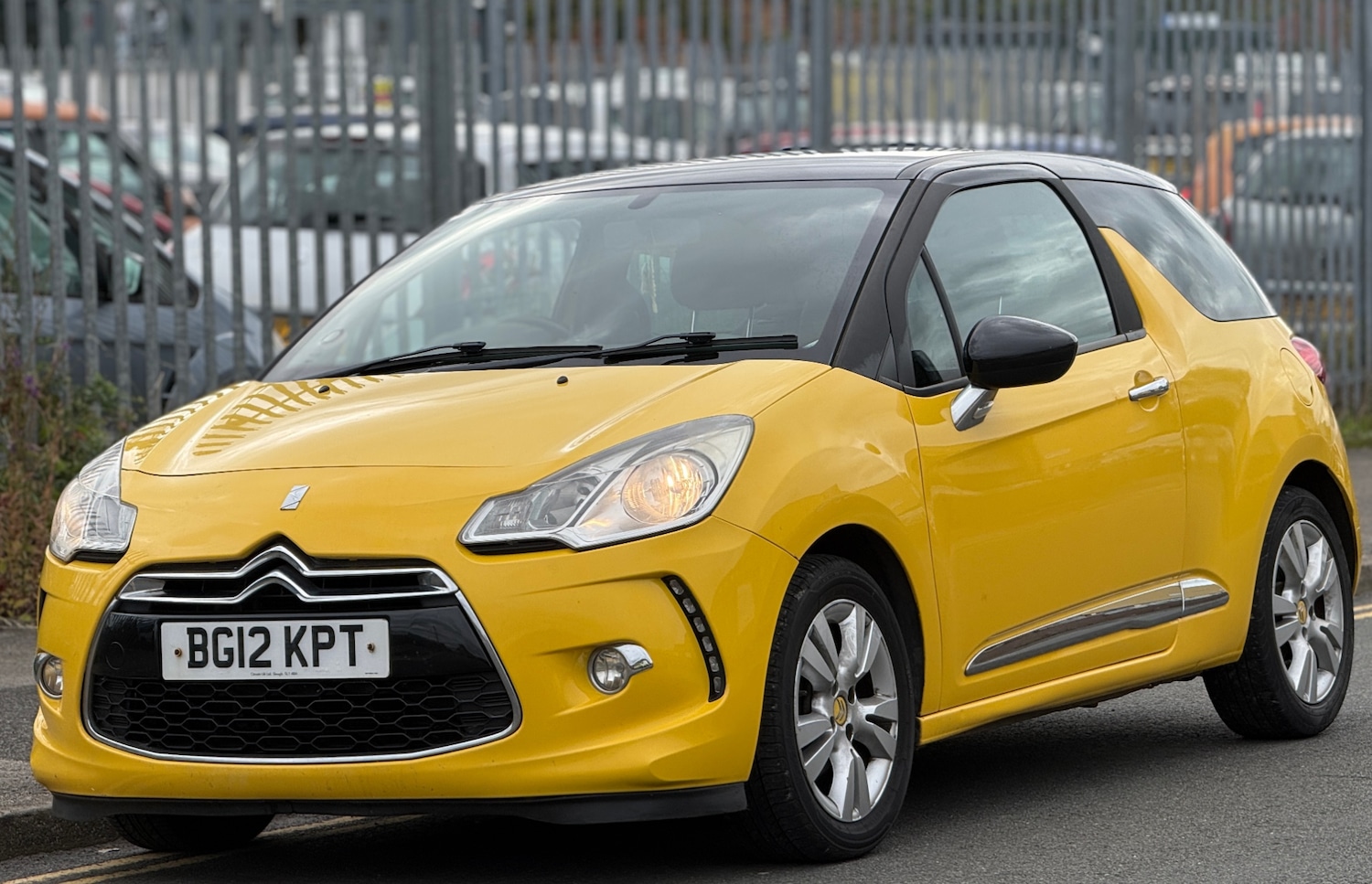Used Citroen DS3 2012 for sale - 76226125: Photo 1