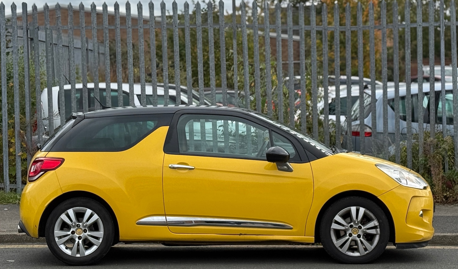 Used Citroen DS3 2012 for sale - 76226125: Photo 6