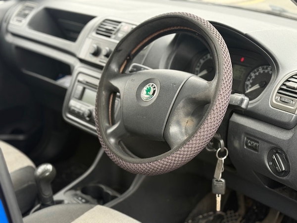 Used Skoda Fabia 2009 for sale - 76232858: Photo 4