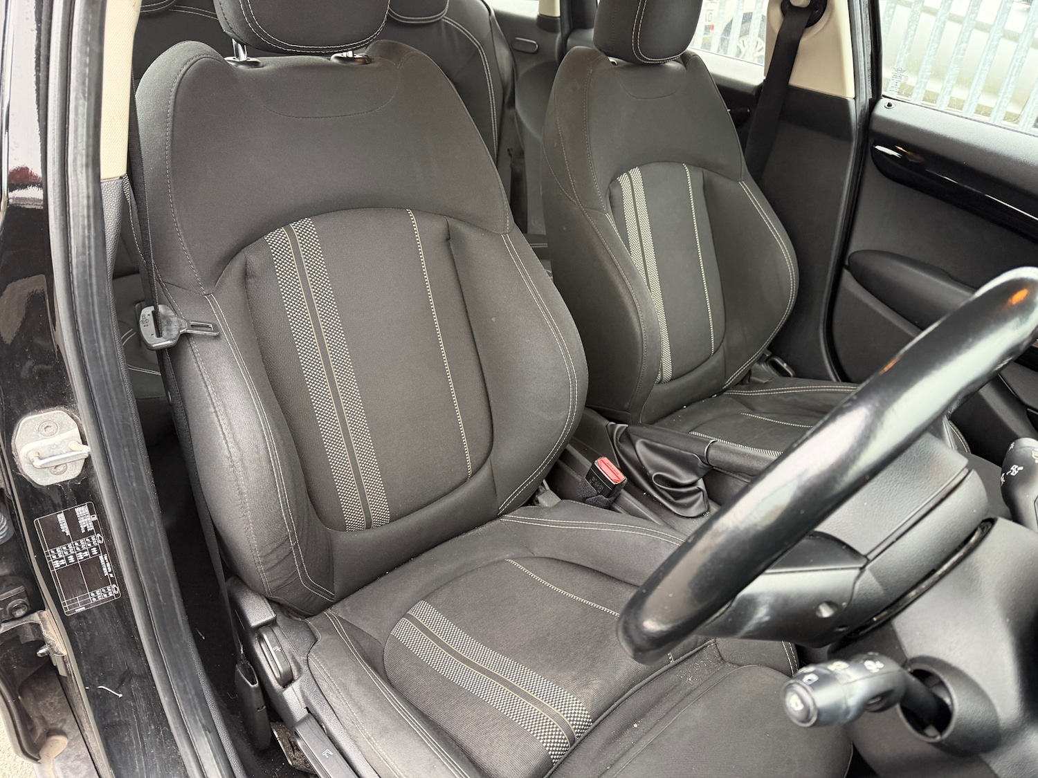 Used MINI Hatch 2015 for sale - 77319065: Photo 5