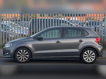 Used Volkswagen Polo 2011 for sale - 79217781: Photo