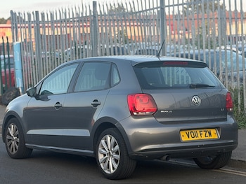 Used Volkswagen Polo 2011 for sale - 79217781: Photo