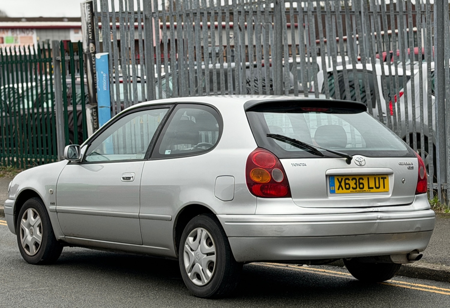 Used Toyota Corolla 2001 for sale - 77607194: Photo 3