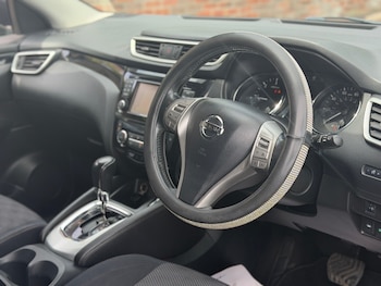 Used Nissan Qashqai 2015 for sale - 78779651: Photo
