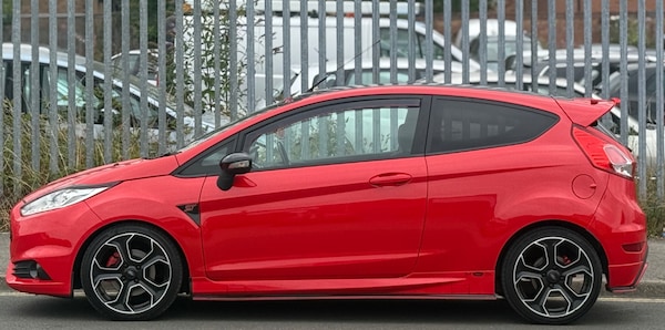 Used Ford Fiesta 2013 for sale - 75608138: Photo 9