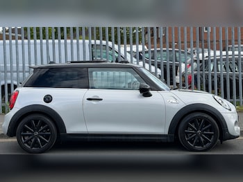 Used MINI Hatch 2017 for sale - 78538736: Photo
