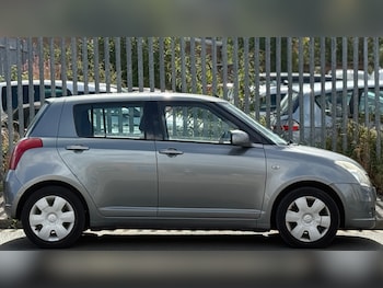 Used Suzuki Swift 2007 for sale - 75919387: Photo