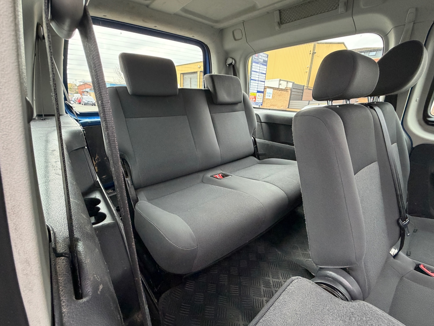 Used Volkswagen Caddy Maxi Life 2015 for sale - 76517738: Photo 7