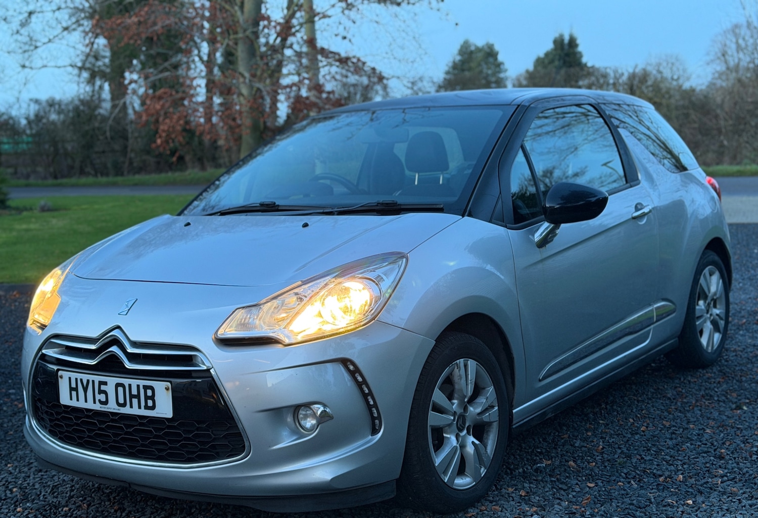 Used Citroen DS3 2015 for sale - 77357209: Photo 2