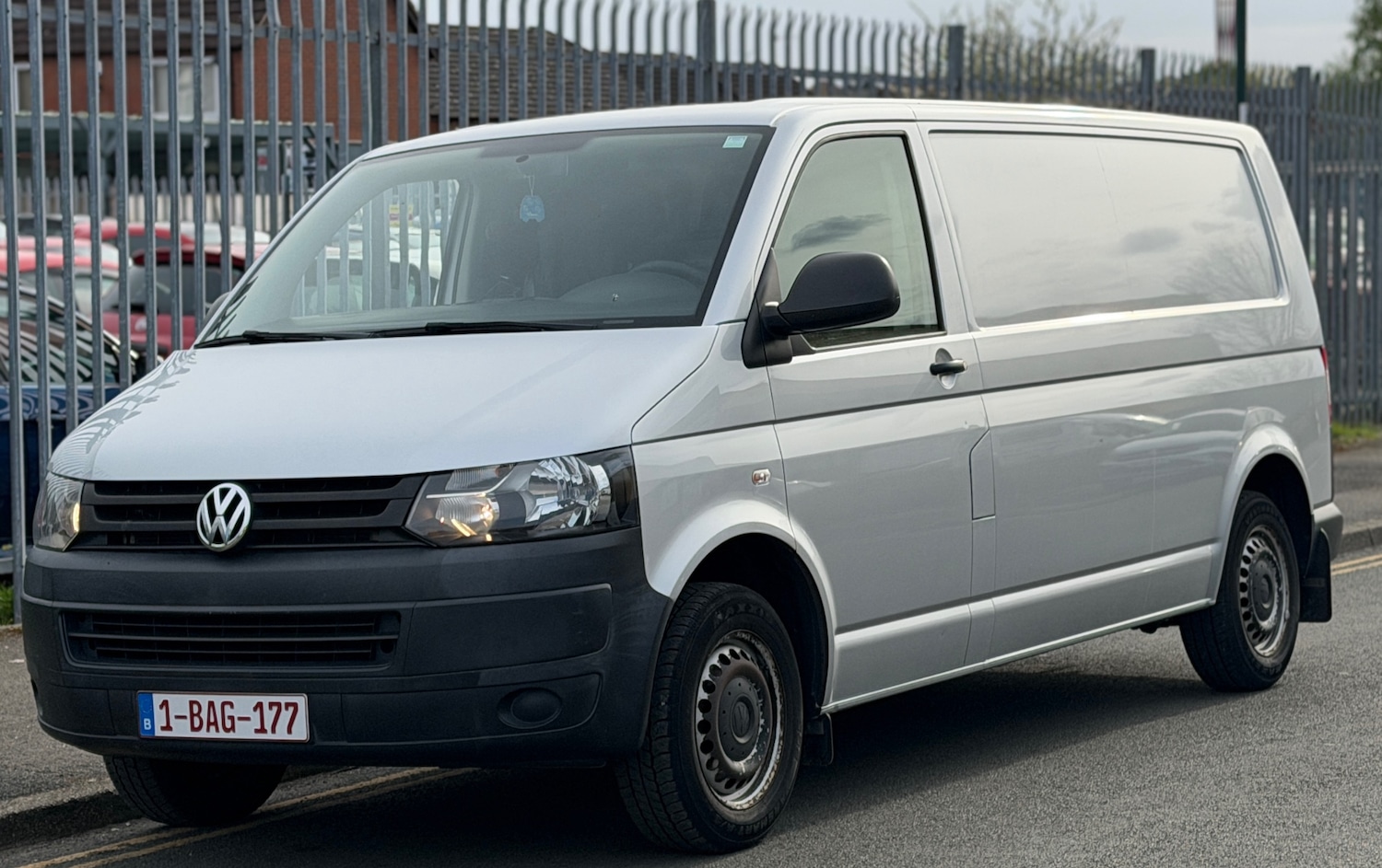 Used Volkswagen Transporter 2014 for sale - 78202520: Photo 1