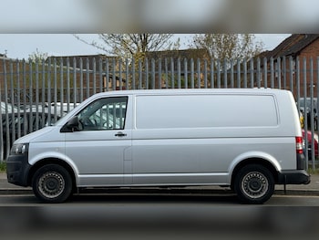 Used Volkswagen Transporter 2014 for sale - 78202520: Photo